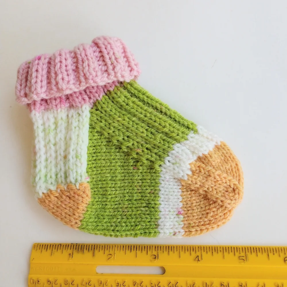 Hand Crafted Hat Beanie Pompom Sock Set Pink Green