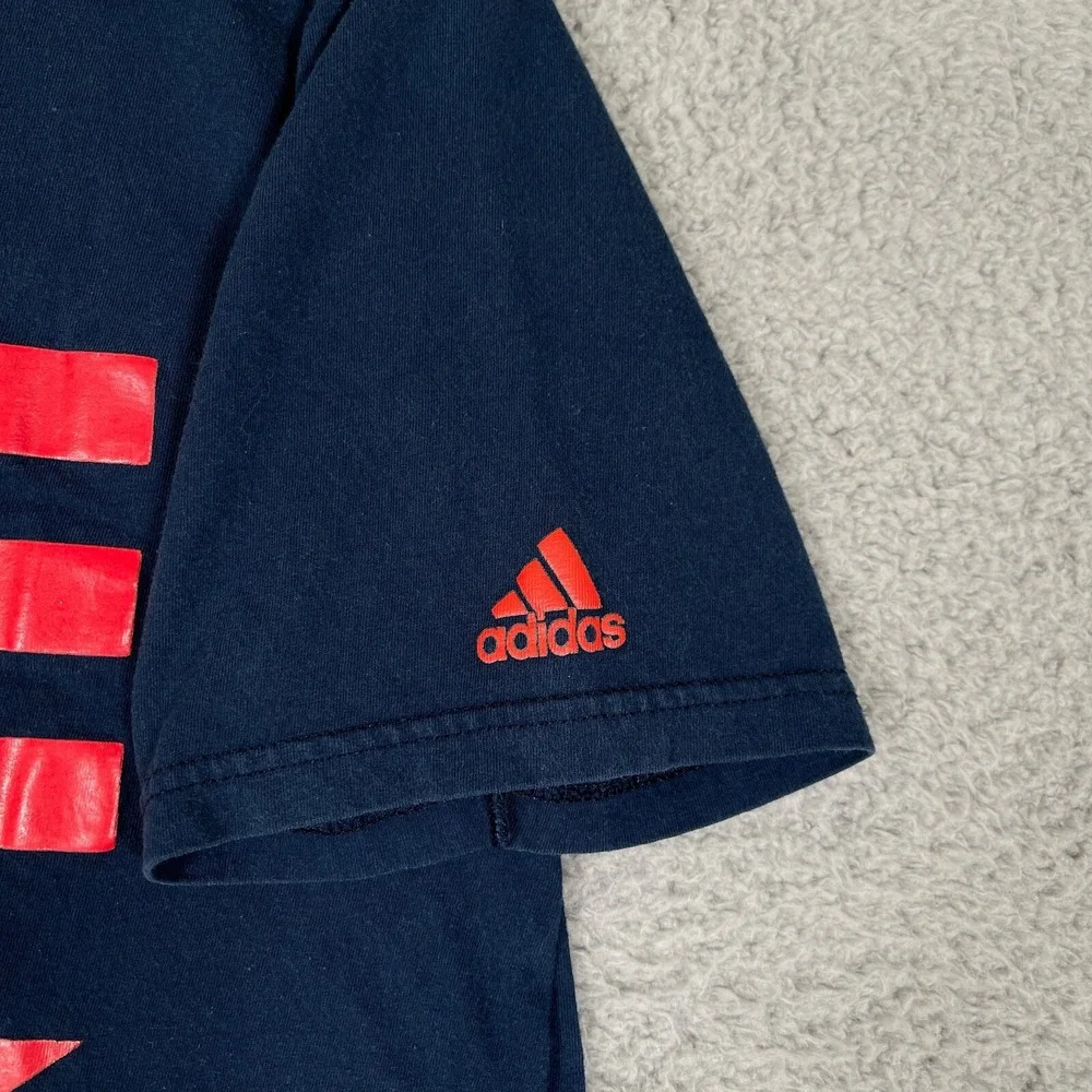 Adidas Shirt Mens Medium Blue Red Flag Stars The Go To Tee Short Sleeve Crew