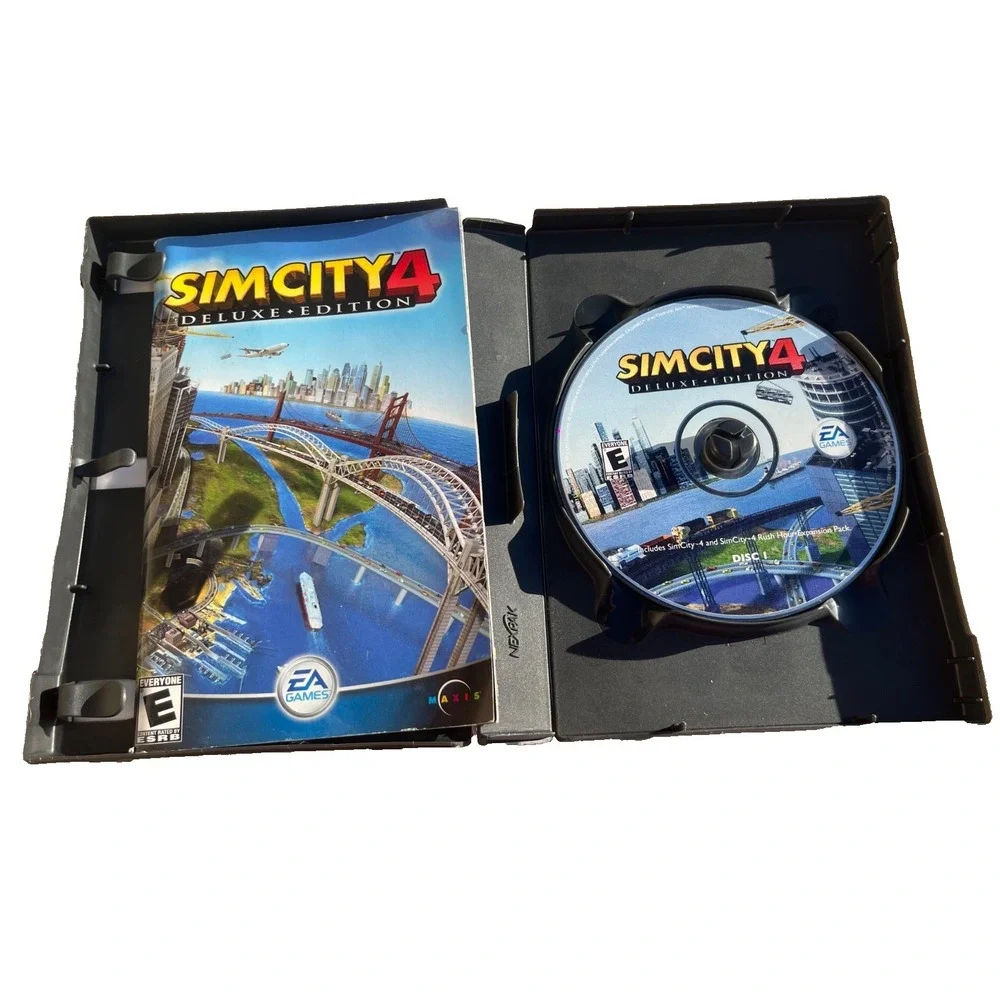 SIM CITY 4: DELUXE‎ EDITION | PC | EA GAMES 2005 | RATED E |