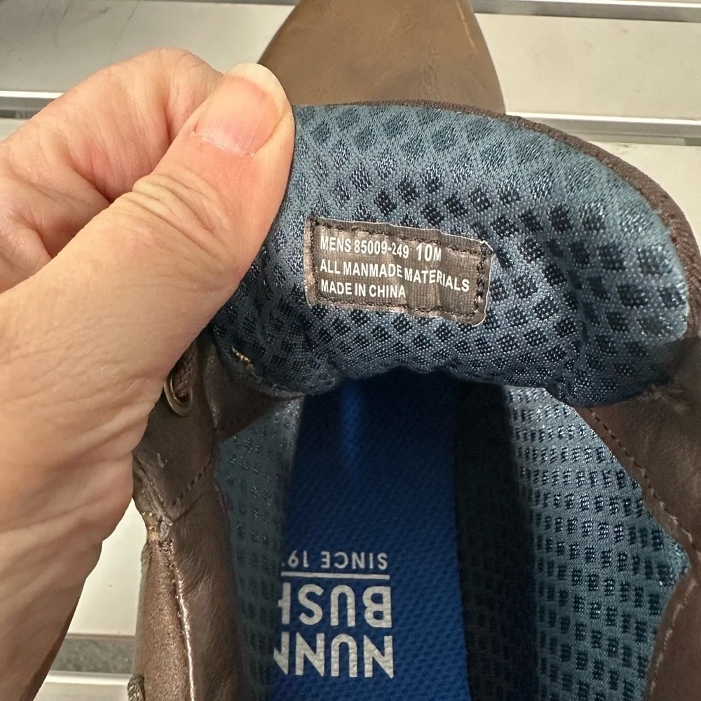 Nunn Bush DAKODA PLAIN TOE CHUKKA Size 10M NWOT