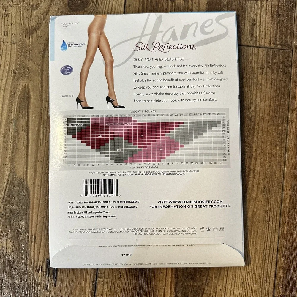 Hanes Silk Reflections Pantyhose Womens CD Nude Silky Sheer Control Top