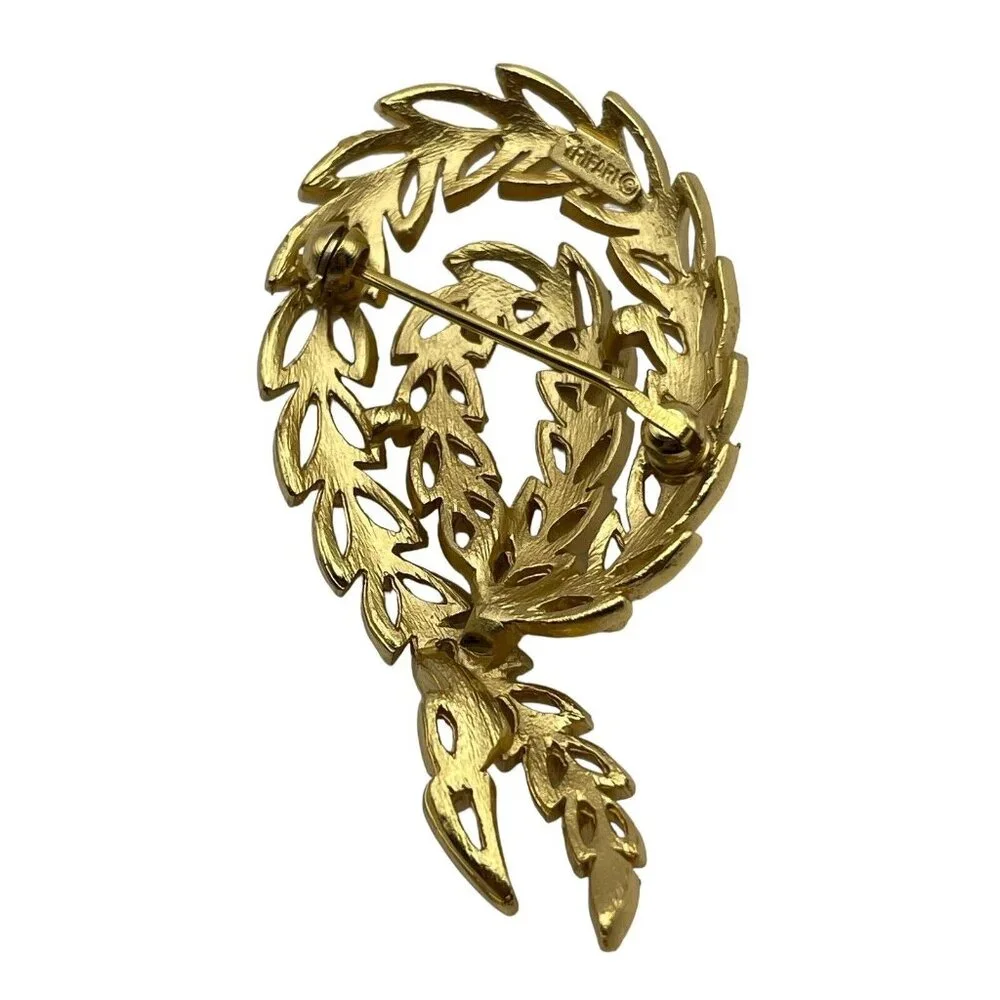 Trifari Vintage Ribbon Design Gold Tone‎ Textured Brushed Open Work Brooch Pin
