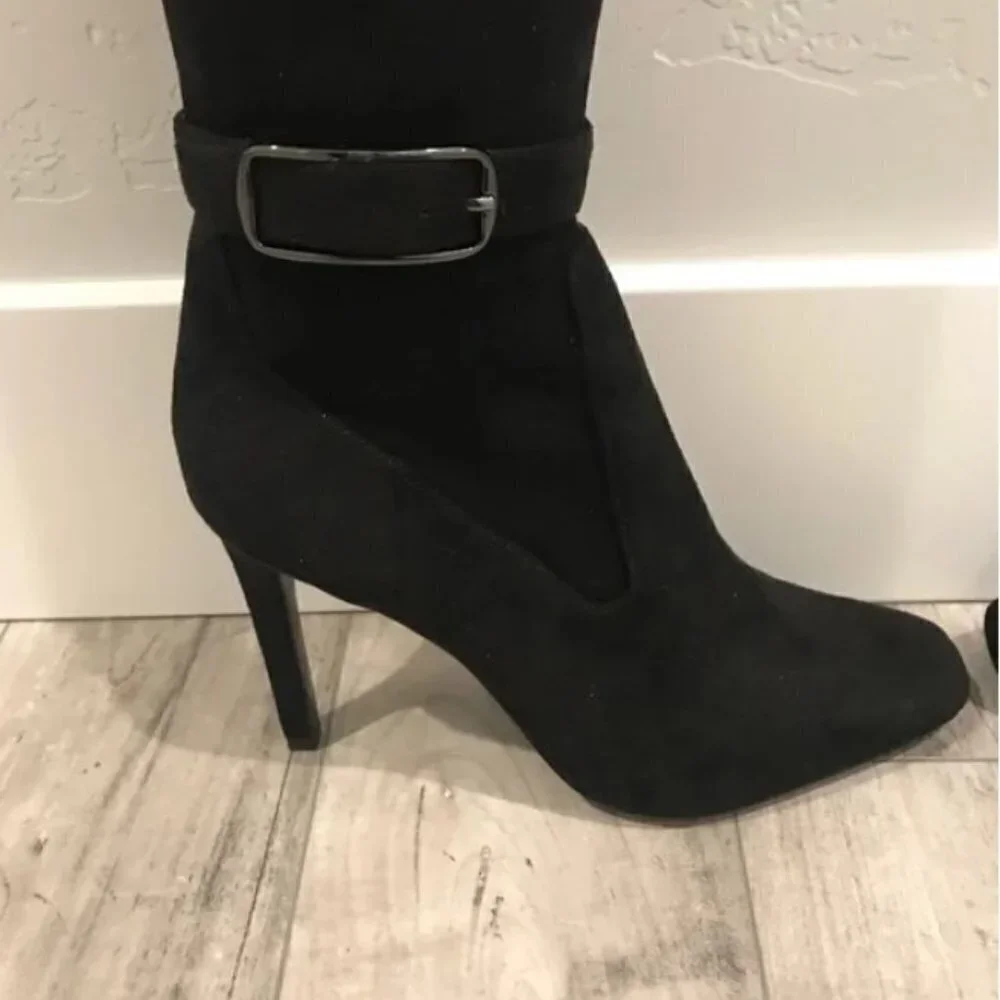 Marc Fisher Caia pull on over the knee buckle heeled boot 6.5