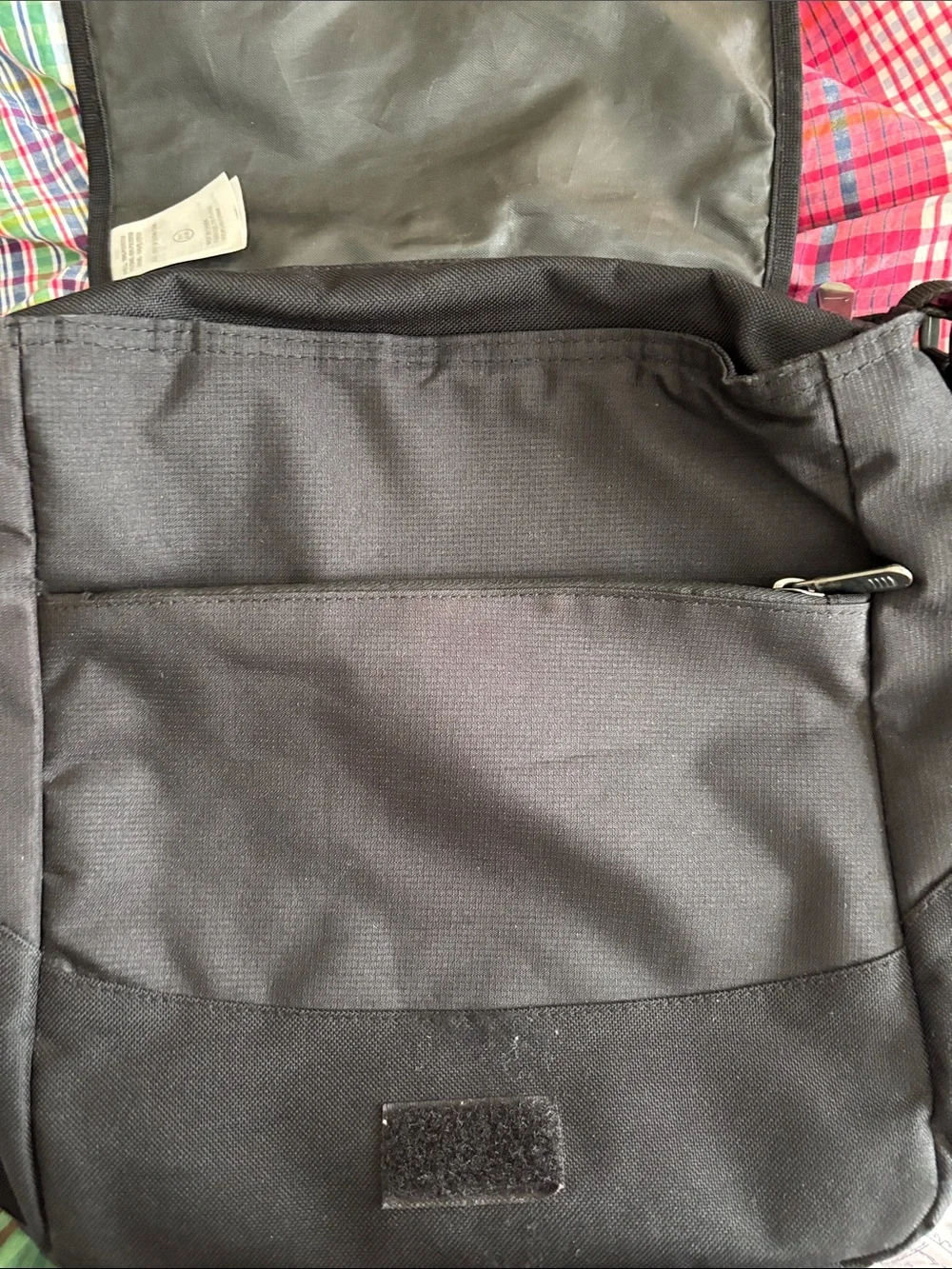 Nike Black Crossbody Messenger Insulated Lunch Bag