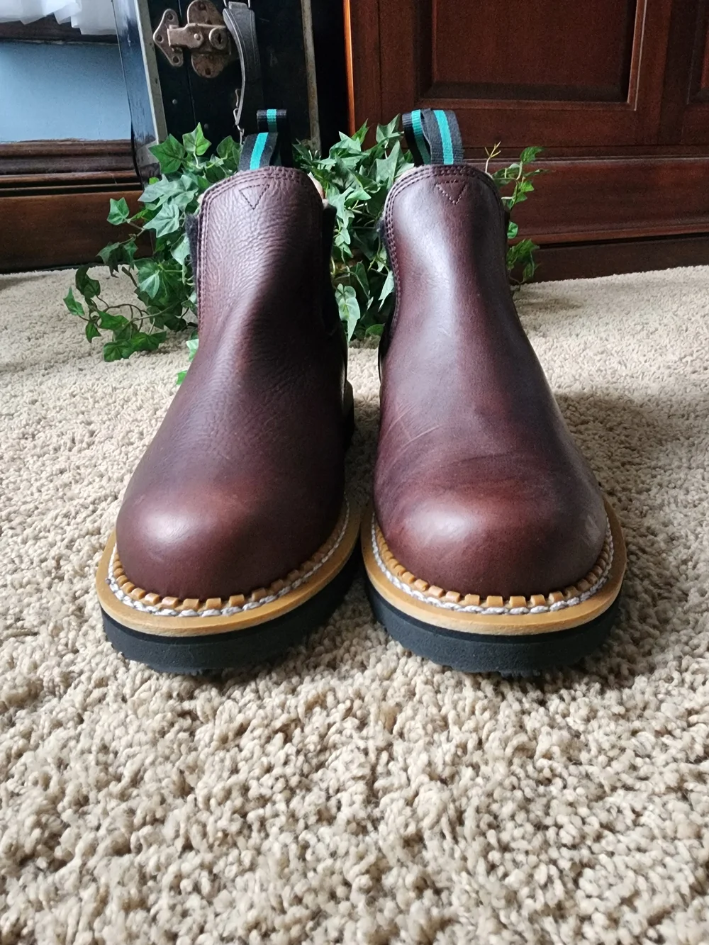 Georgia Boot Brown Romeo Leather Chelsea Boots with Faux Wool Lining
