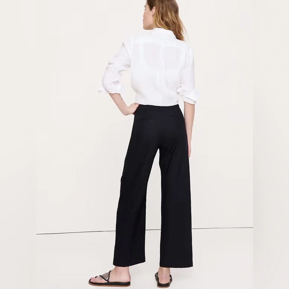 NWT! BANANA REPUBLIC BLACK HIGH-RISE STRAIGHT UTILITY PANT 875431 - Size 16🩷