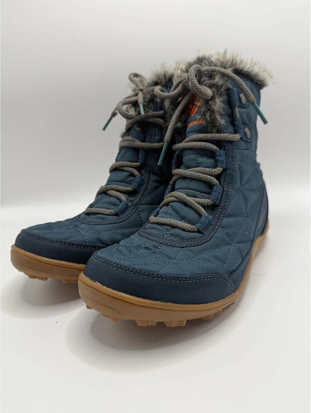 Columbia minx shorty
