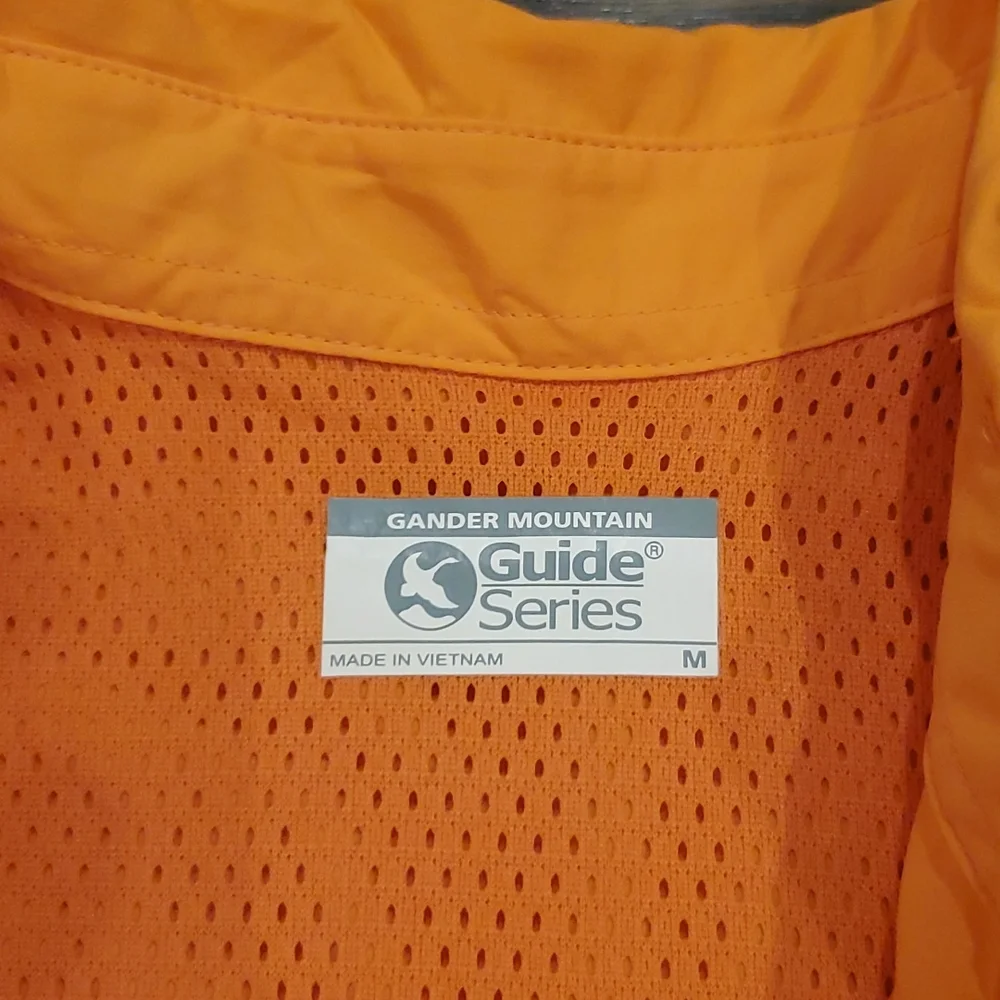 Mens Gander Mountain vented button down size M