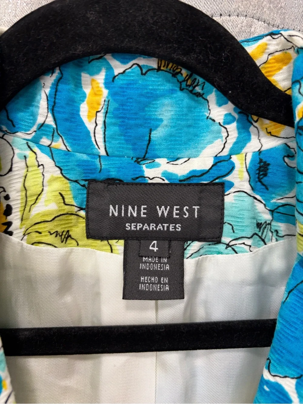 Nine West Bright Floral Quilted Jacket Blue, Yellow, Green 4 nwt