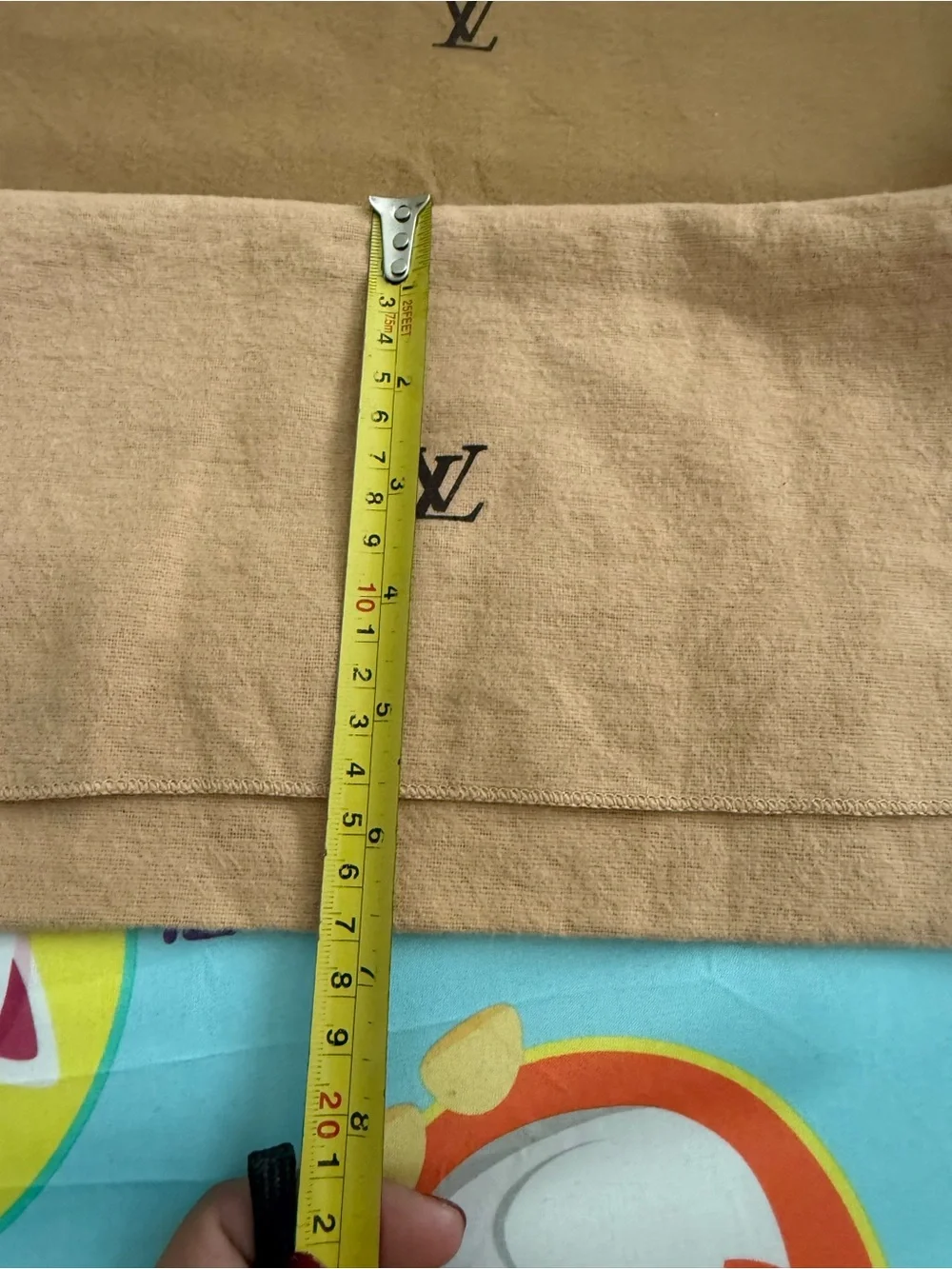 Louis Vuitton Neutral Tan and Beige Dust Bag Set
