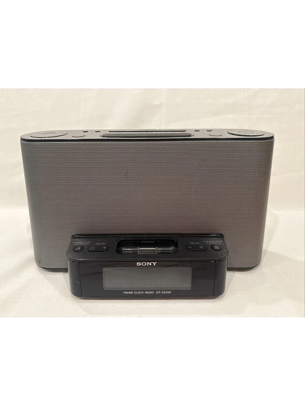 SONY ICF-CS10iP Dream Machine Radio AM/FM Alarm Clock iPod Dock sounds great