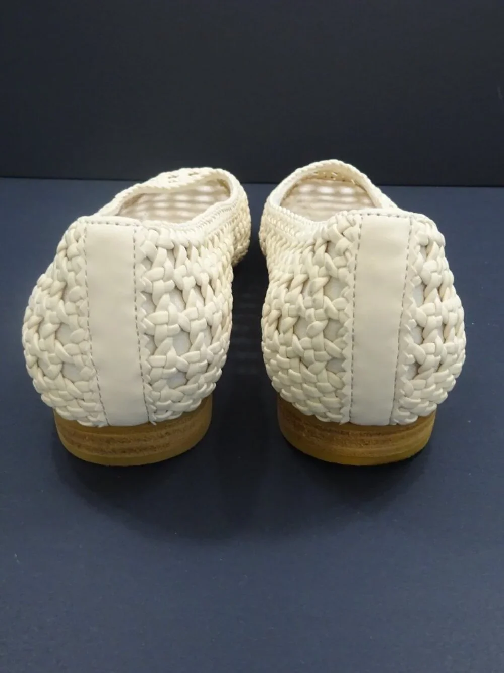 TOMS Ivory Woven Ballet Flats - Size 9.5