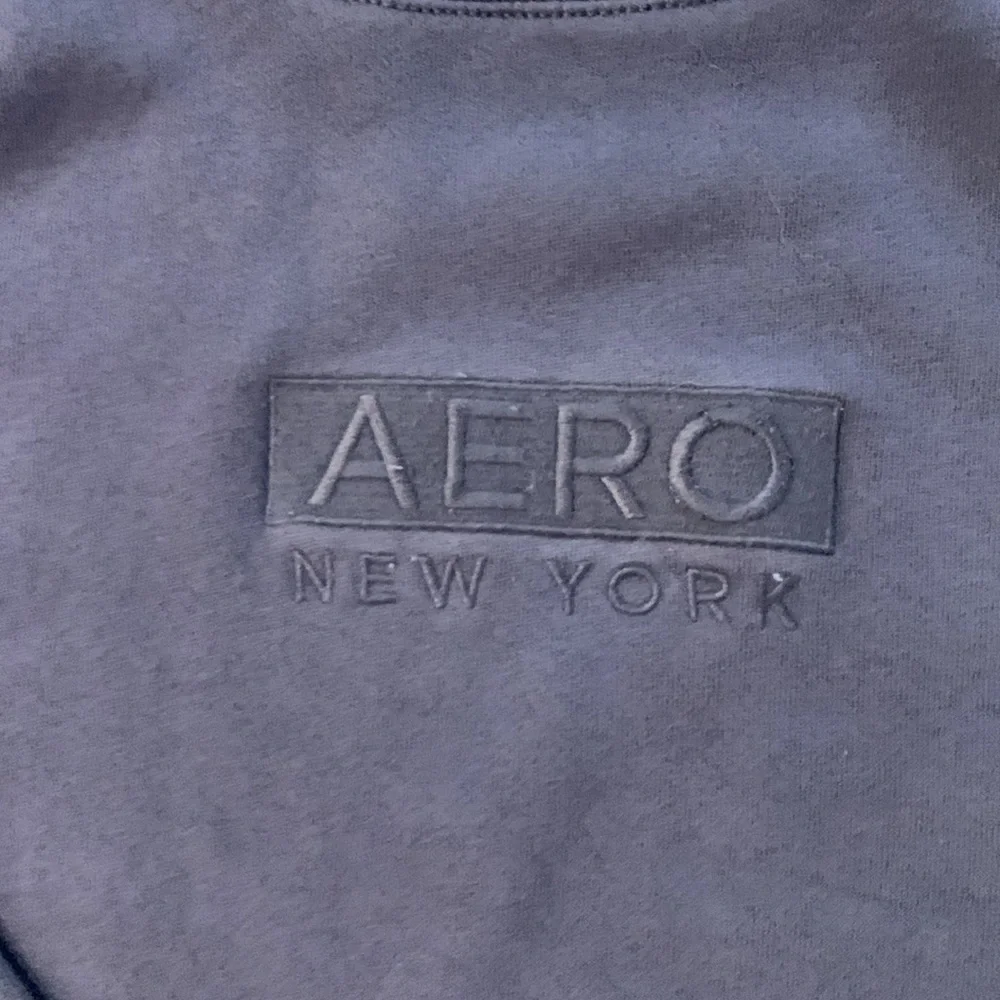 Mens Aeropostale crew neck sweatshirt size medium