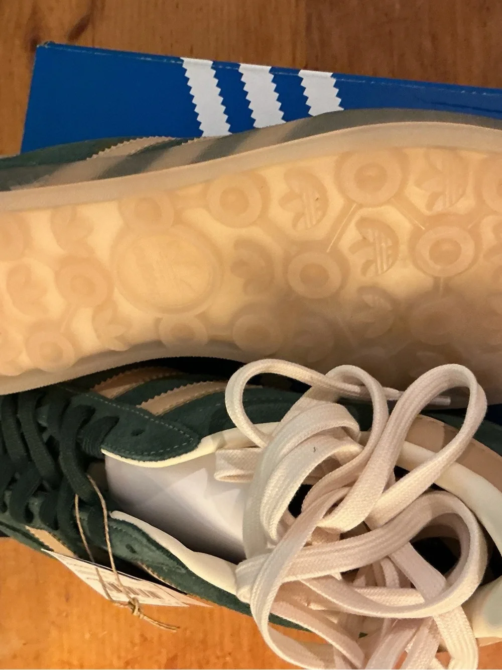 adidas gazelle indoor JH5402 Green Suede Sneakers mens 8.5 women’s 9.5