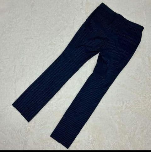 Business Suit Navy Stripe Suit - Suitable for Entrance Ceremonies, Graduation Ceremonies, etc.